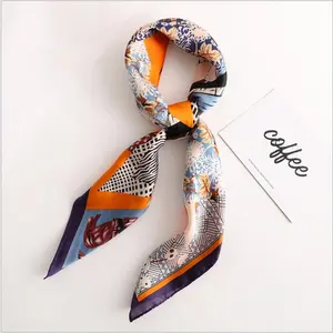 KOI LEAPING женский модный популярный граффити узор печать 70x70 маленький квадратный шарф шелковый шарф шарфы головной платок подарок