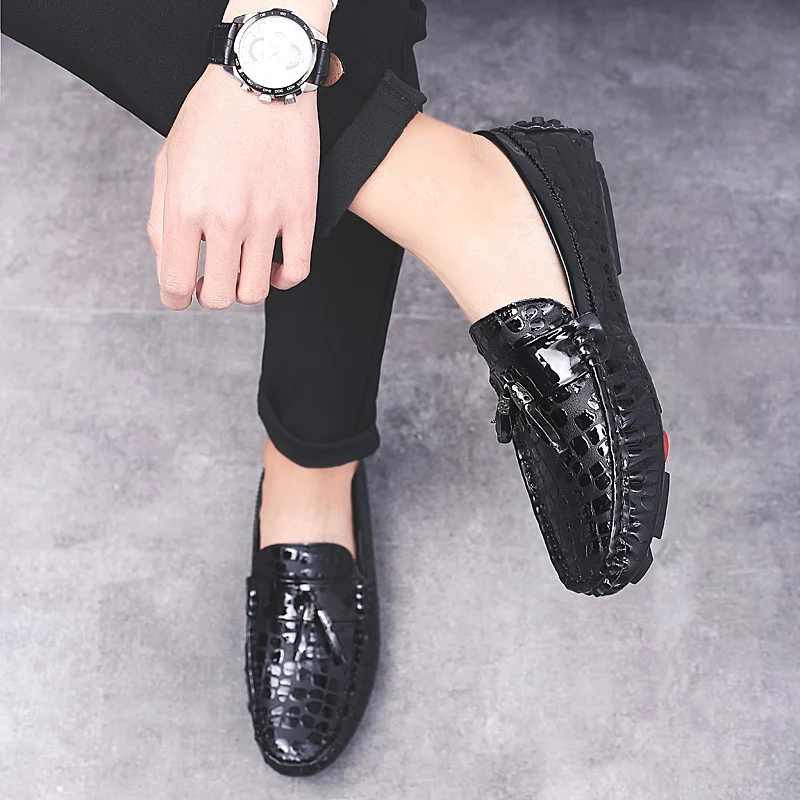 

Man Leather Shoes Slip on 2020 New Arrival Male Design Casual Shoes tassel fashion Men's Loafers Flats moccasins big size 48