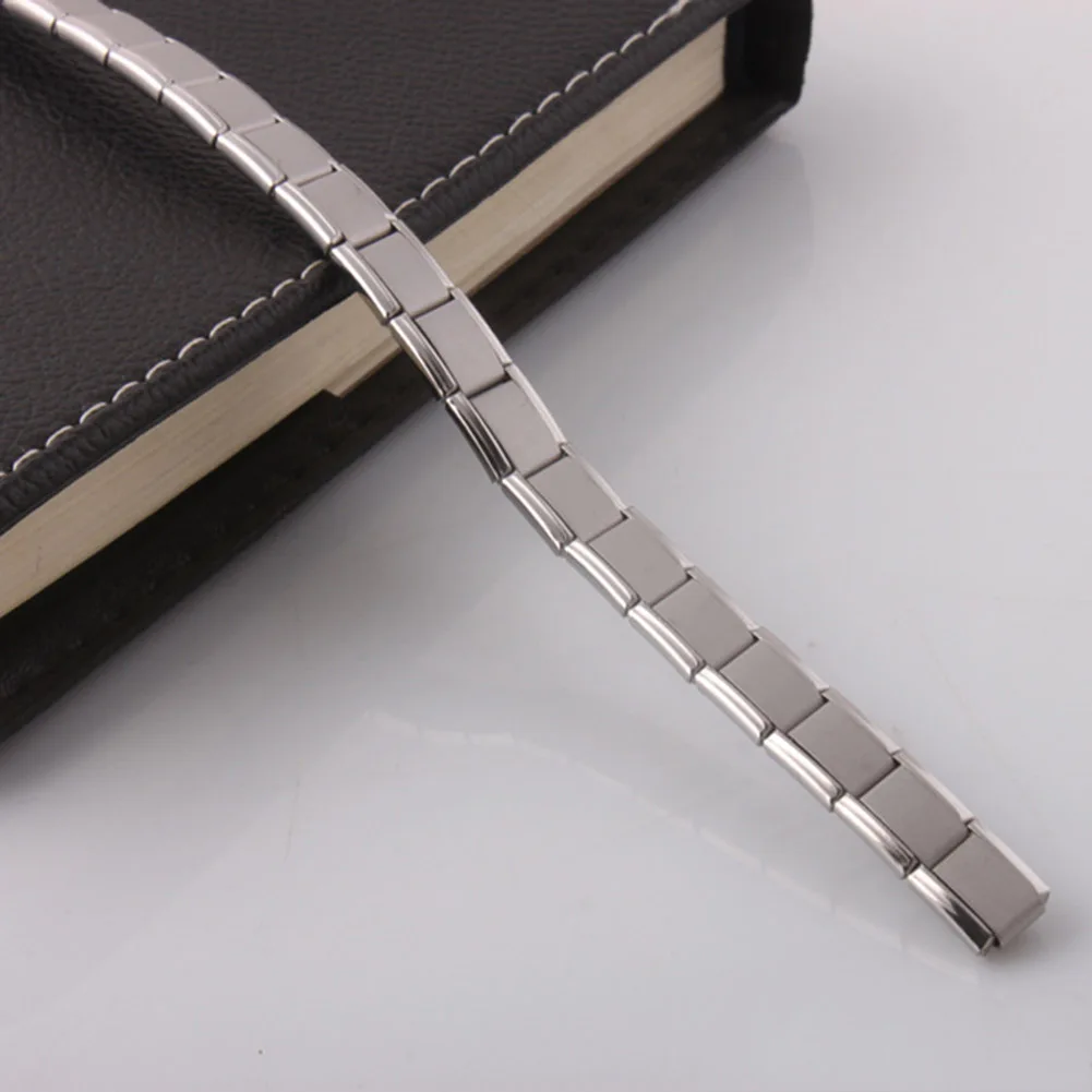 

1pc Western Fashion Stainless Steel Bracelet Bangle-Silver Men's and Women's Fashion Jewelry Bracelet about 19*0.9cm