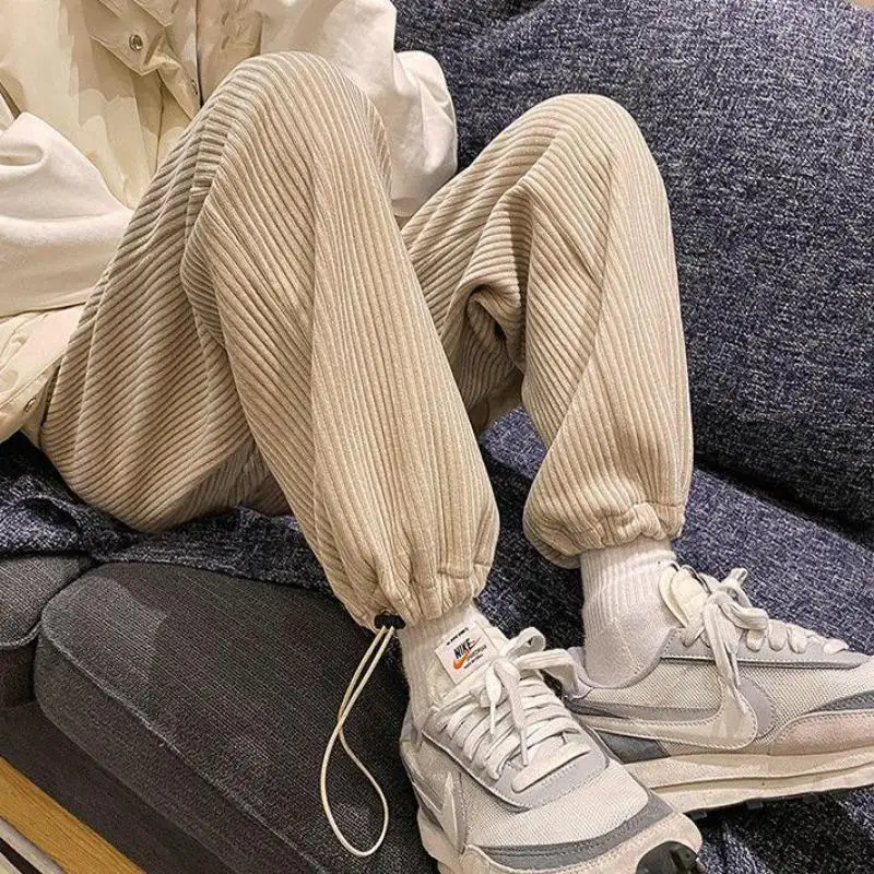 

Женские прямые вельветовые брюки в стиле оверсайз