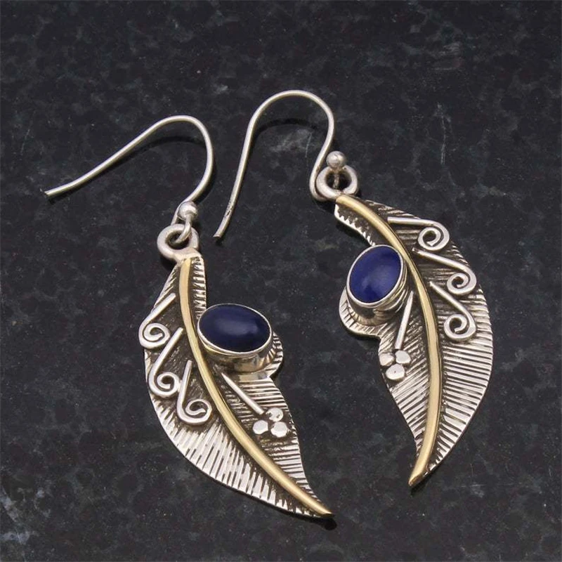 

Bohemian Retro Feather Pendant Earrings Simple and Exquisite Long Style Women's Earrings Women's Girls Jewelry Best Gift
