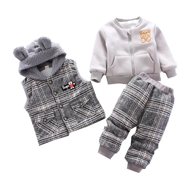 

Warm winter sports Set Children's suits Boys and girls coat+Vest and pants 3 pieces Sets Children's winter Clothing Kids clothes