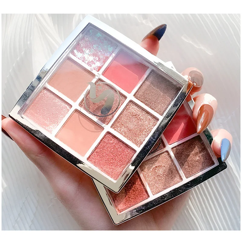 Художественная палитра теней для век матовая текстура перламутровые блестки