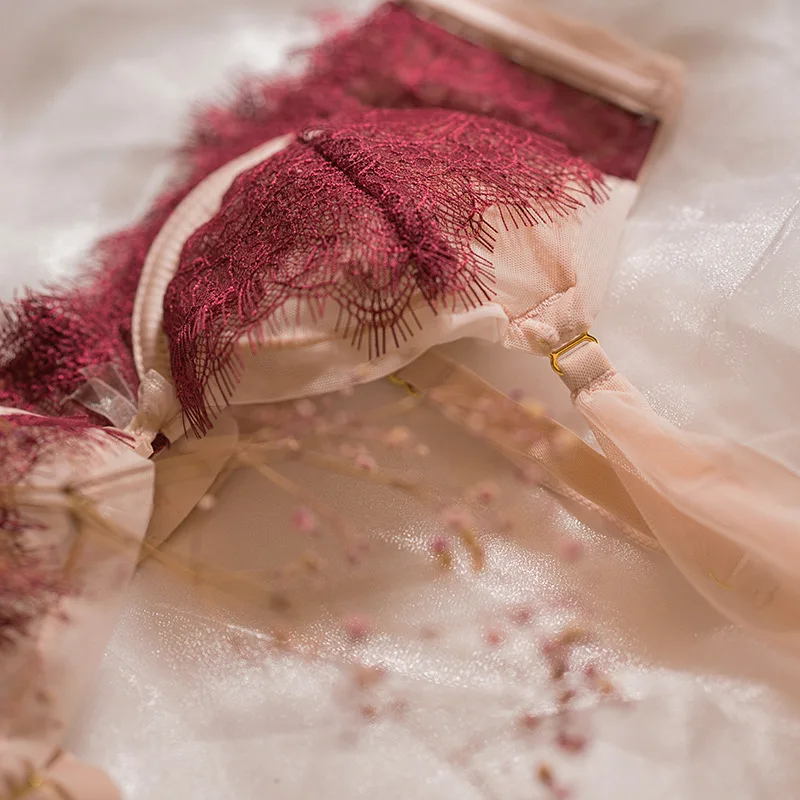 Сексуальная ультра тонкая большая грудь большой размер сексуальное нижнее белье