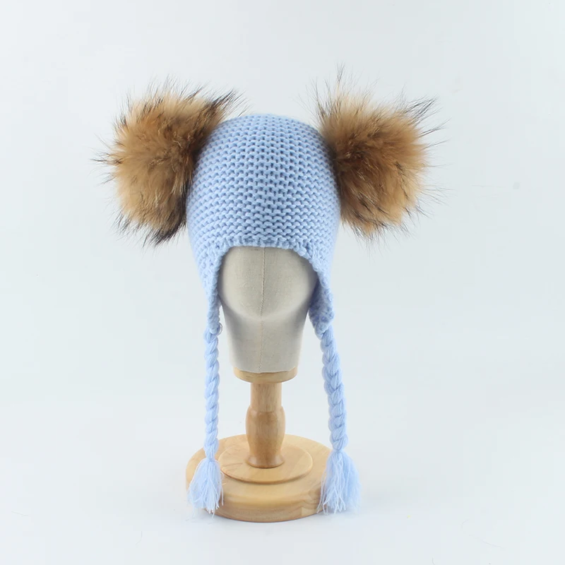 Шапка с помпоном из натурального меха енота для детей зимняя вязаная теплая