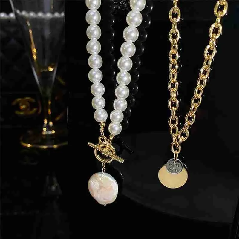 

Vintage Punk Double-Layer Pearl Chain Necklace For Women Gold Metal Choker Female Simple Jewelry Personality Necklace Bohem Z0W8