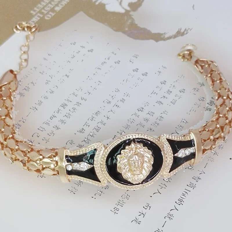 Vintage Rhinestone Antique Golden Pendant Hand Chain Lion Head Suitable for Any Occasion &amp Link Bracelets Fashion | Украшения и