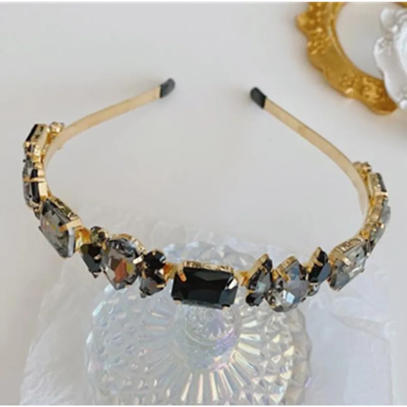 

Luxury Crystals Headband Baroque Style Full Diamonds Hairband Adults Girls Outdoor Headdress Women Headpiece Crystals Tiara