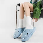 Теплые зимние тапочки для маленьких детей, милая мультяшная хлопковая обувь с акулой, Детские Водонепроницаемые сланцы из ЭВА с меховой подкладкой для девочек и мальчиков