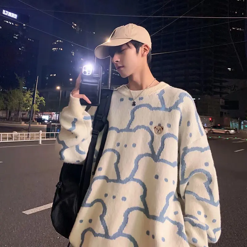 

Мужской свитер с круглым вырезом, в гонконгском стиле