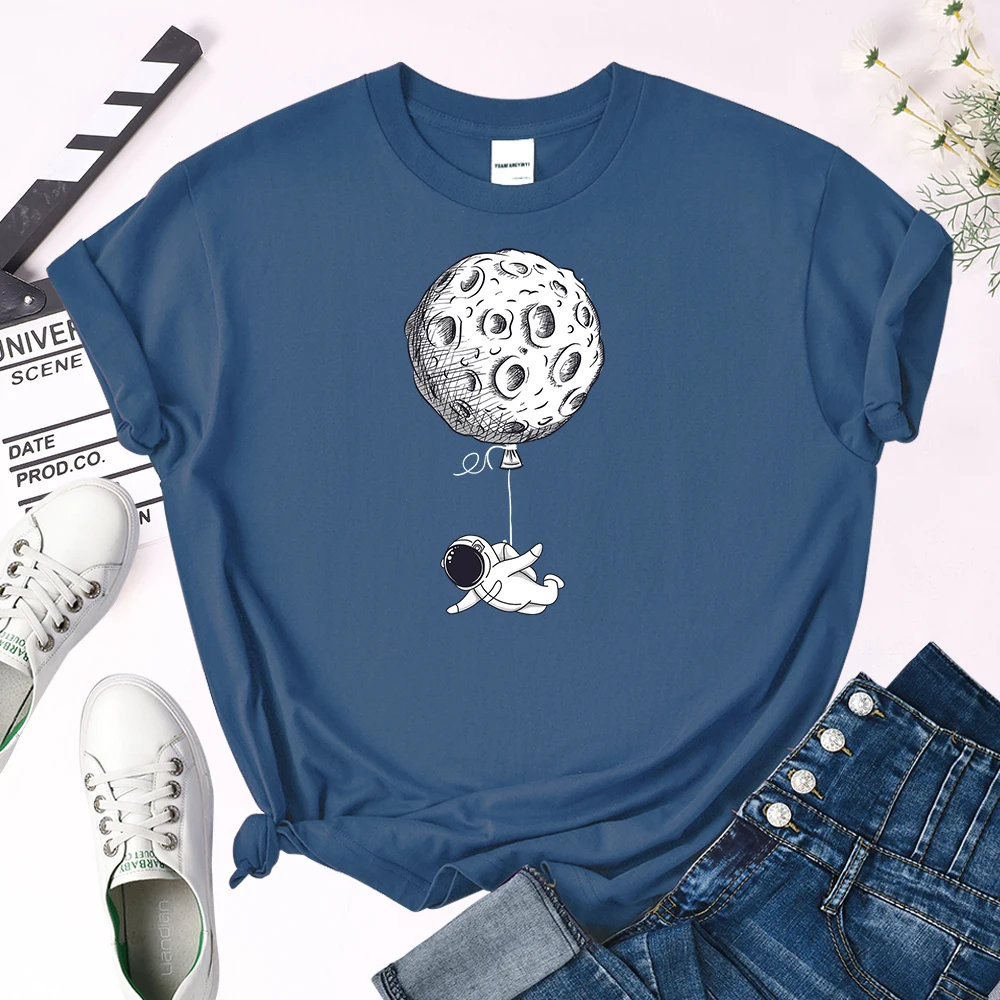 

Females Short Sleeve Astronaut Planet Pattern Print Tops Women Summer Oversize Slim Round Neck T Shirt Woman Cozy Breathable Tee