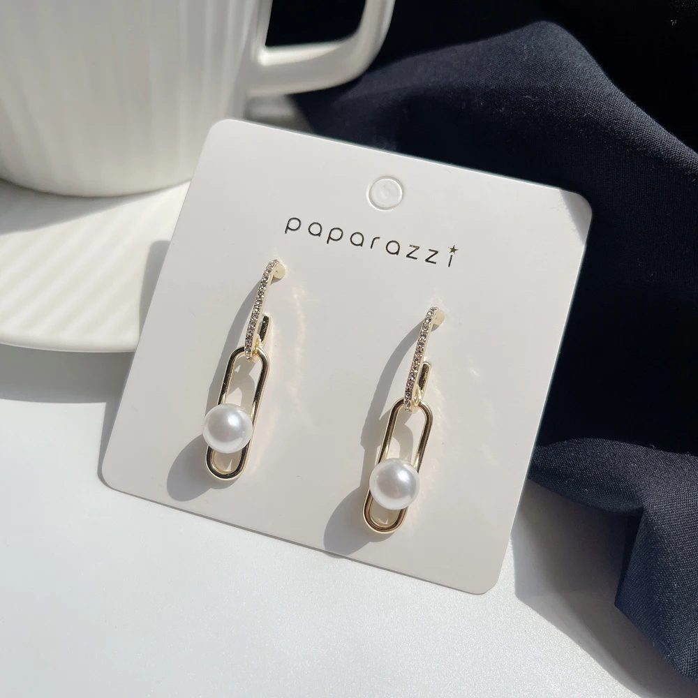 

2021 New Tide Paperclip Shape Earrings Contracted Wind Restoring Ancient Ways Is Fashionable Women Stud Earrings Earrings