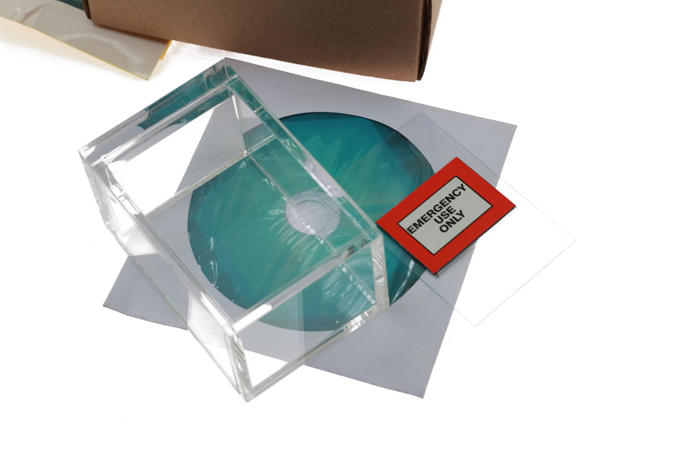 Лайтбокс Дэвида Регала (DVD + трюк) магические трюки открытки для сцены реквизиты