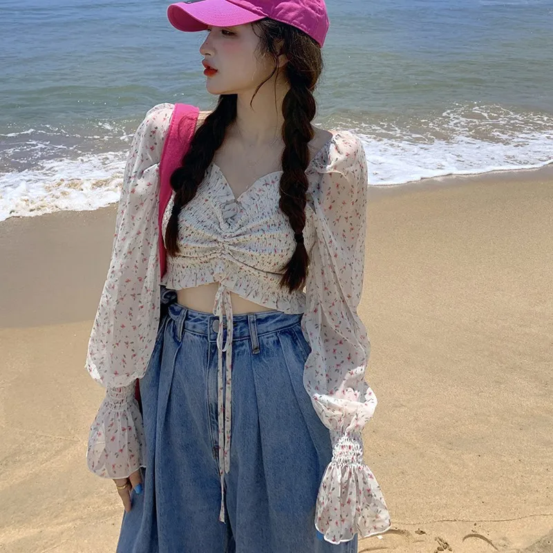 

Blouses & Shirts