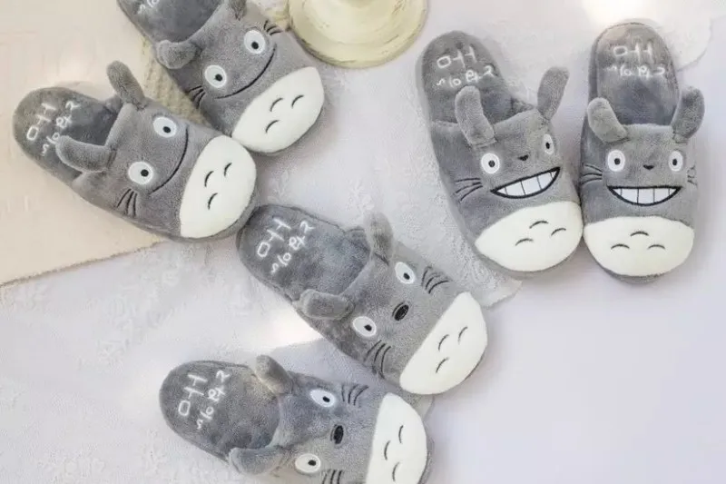 Totoro/женские нескользящие домашние тапочки с милым котиком из мультфильма; домашние тапочки для пар; Мужская обувь для спальни; Новинка года