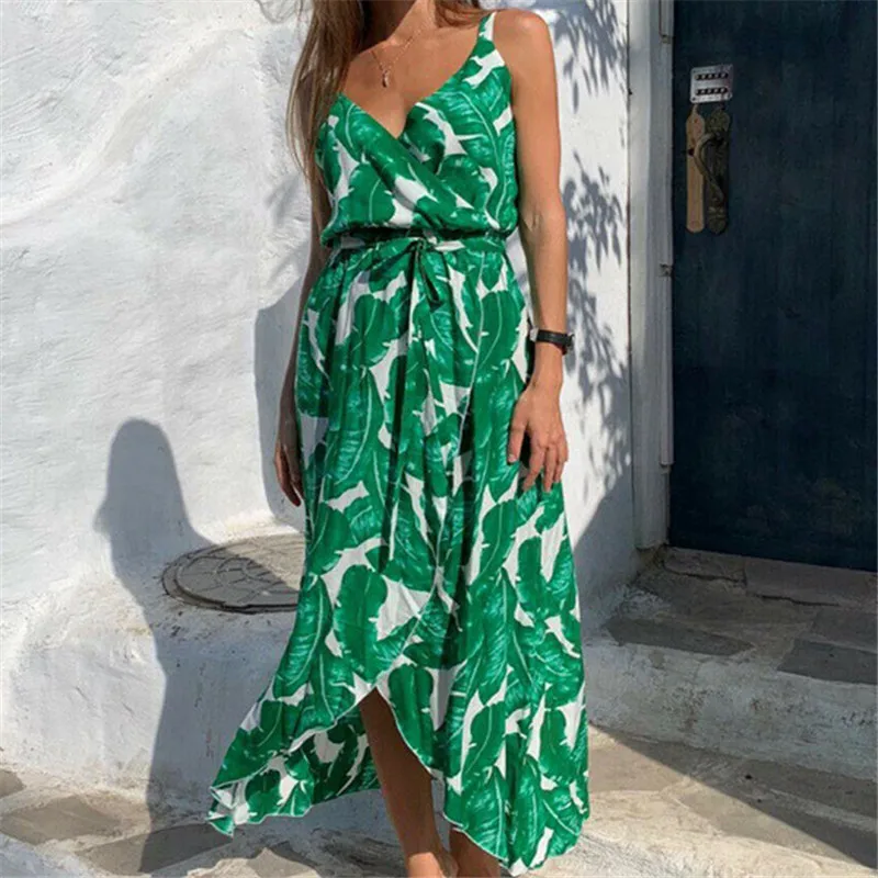 Женское длинное платье на бретельках вечернее праздничное пляжное макси без