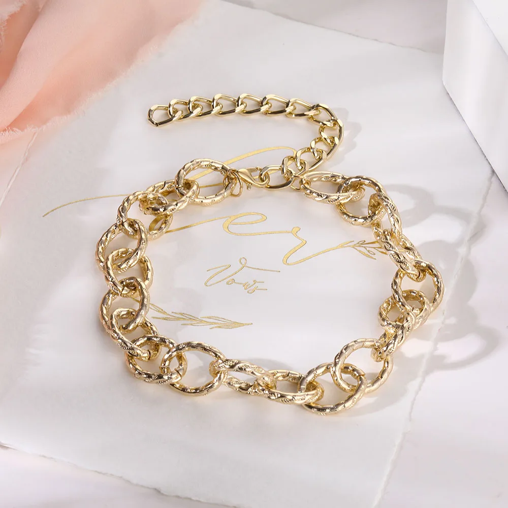 

IPARAM Punk Gold Large Thick Chain Choker Necklace Female Geometric Gothic Geometric Chain Clavicle Necklace Jewelry 2020 NEW