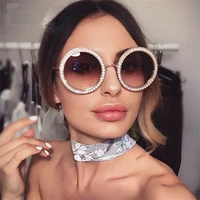 new rhinestone round sunglasses fashion women luxury brand white crystal sun glasses men italy brand retro sunglasses big shade