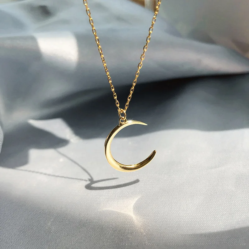 

New Fashion Sweet Curved Crescent Moon Silver Fine Jewelry Temperament Crescent Clavicle Chain Pendant Necklaces for Women Gifts
