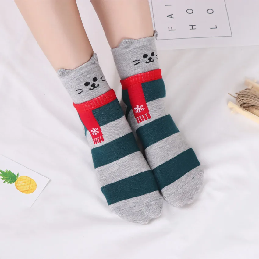 2021 Autumn  Winter Socks New  Straight-Board  Cartoon Series Cat And Dog Cute Christmas Socks In The Middle Cotton Recommended