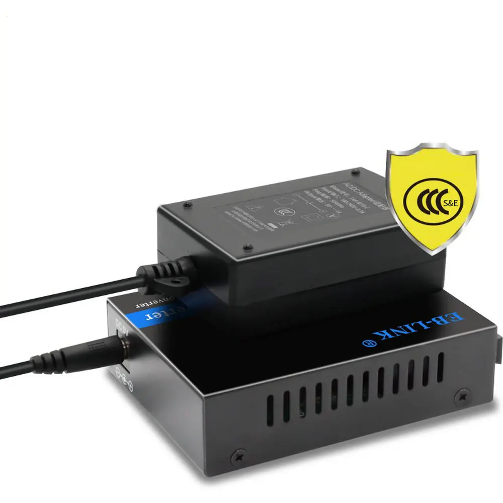 Оптический медиа-конвертер 100 Мбит/с одномодовый дуплексный FTTH Fiber SC 4 порта RJ45