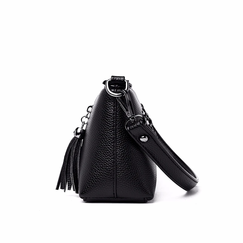 Женские кожаные сумки мессенджеры винтажные через плечо с кисточками маленькие