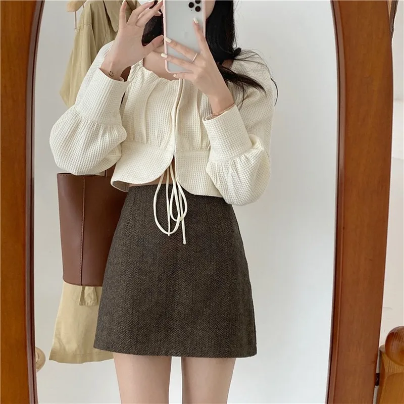 

Женская Кружевная футболка с квадратным вырезом, короткая элегантная однотонная Приталенная футболка с длинным рукавом, корейская мода, ос...