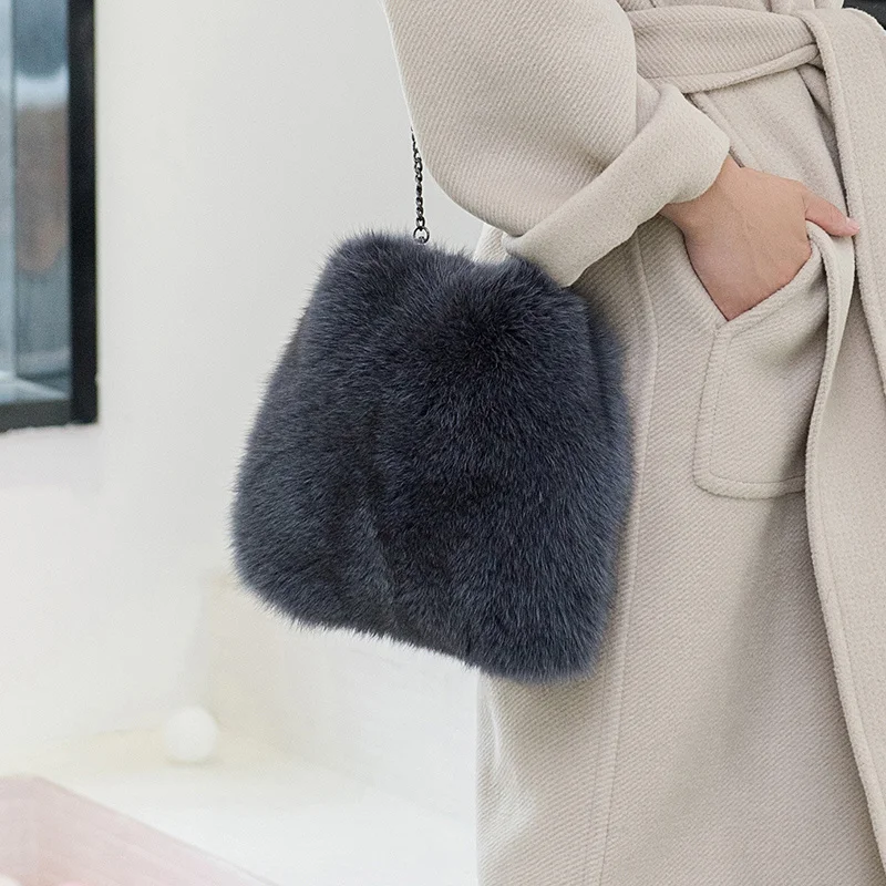 New Style 100% Fox Fur Messenger Bag Ladies 2021 Fashion Fur One Shoulder Messenger Bag Ladies Chain Travel Small Handbag