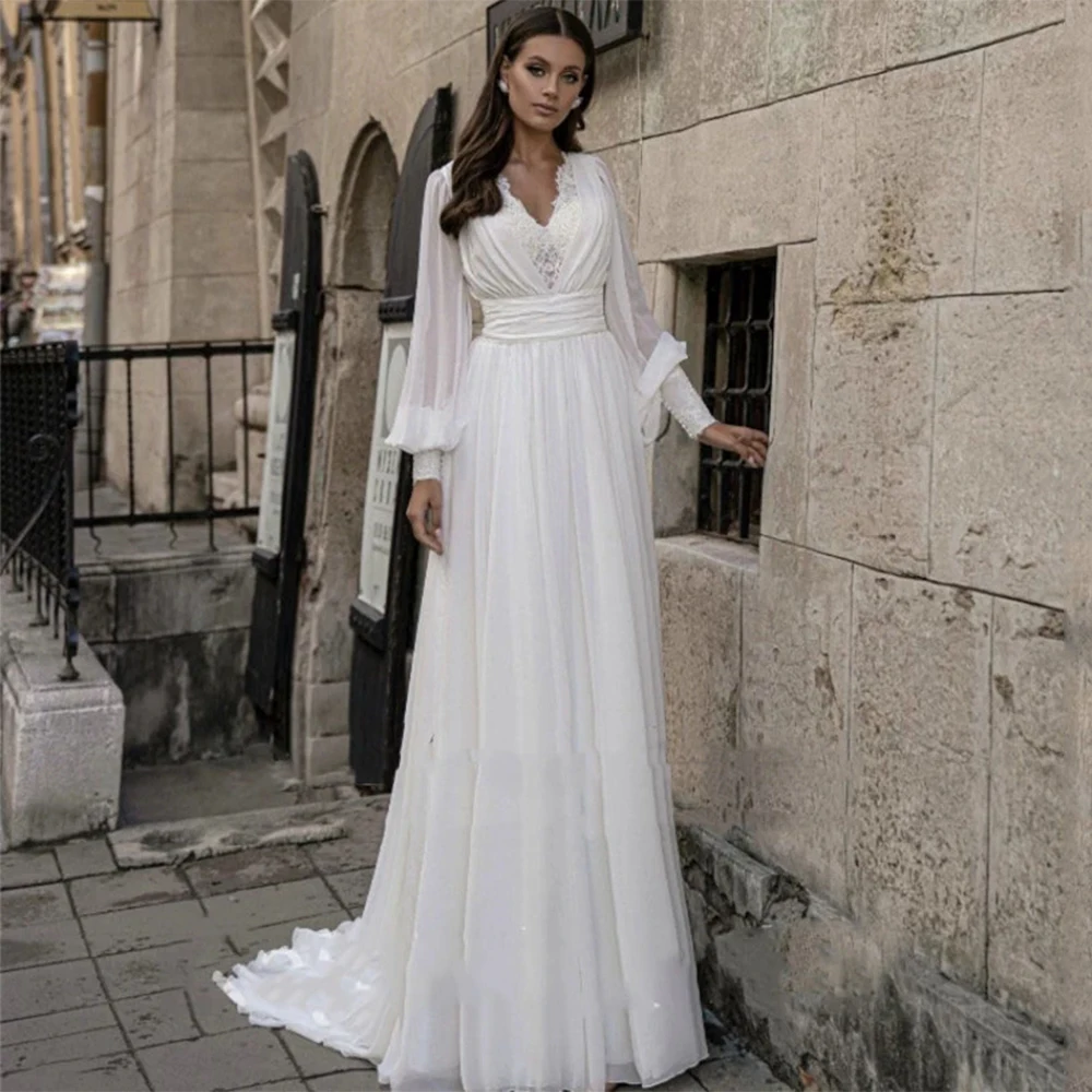 

Простые Свадебные платья 2021, элегантные кружевные шифоновые платья-трапеции с V-образным вырезом, длинными рукавами-фонариками и открытой с...