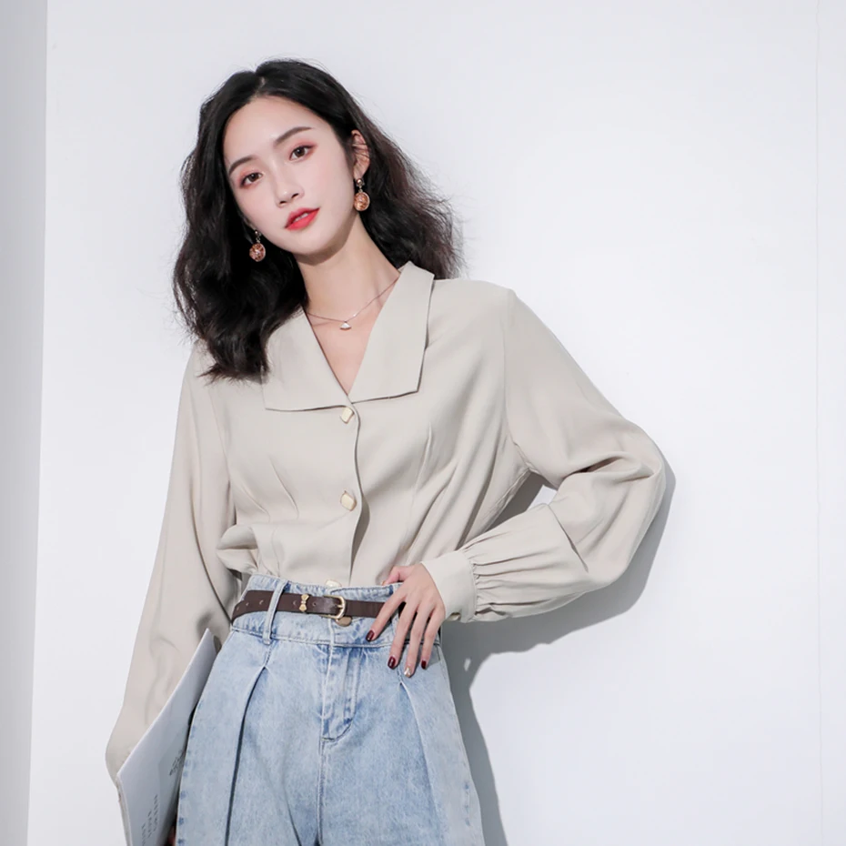 

Plus Size OL Work Blouse Women Big Lapel Shirt Female Autumn 2020 New French Retro Long Sleeve Lantern Sleeves Top Shirts Ladies
