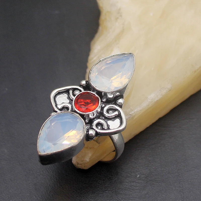 Элегантный уникальный белый опал красный гранат из стерлингового серебра 925