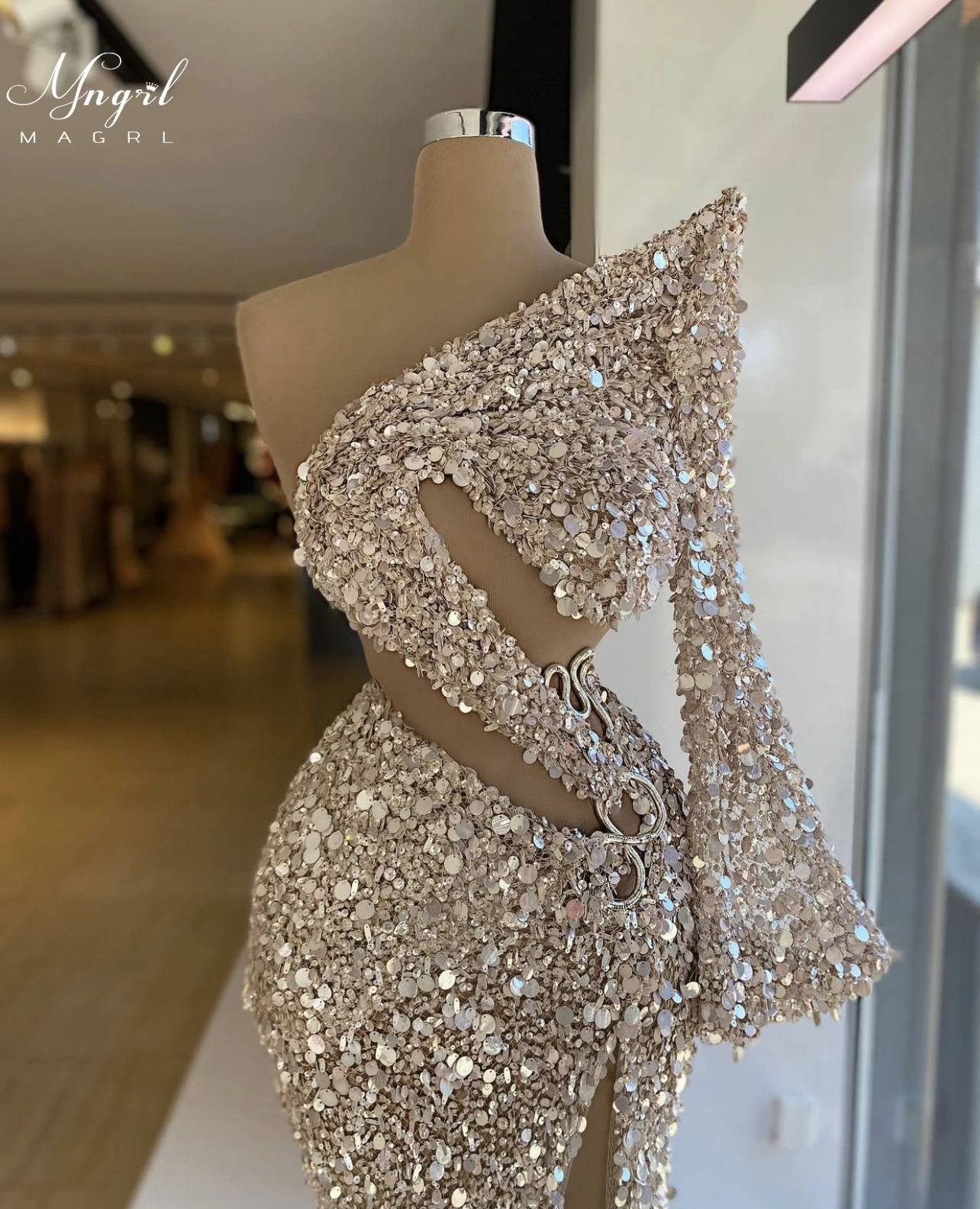 

MNGRL Luxury Evening Dress One-shoulder Long Sleeves Hand-applied Diamonds Glittering 2021 New Evening Dress Party Dress
