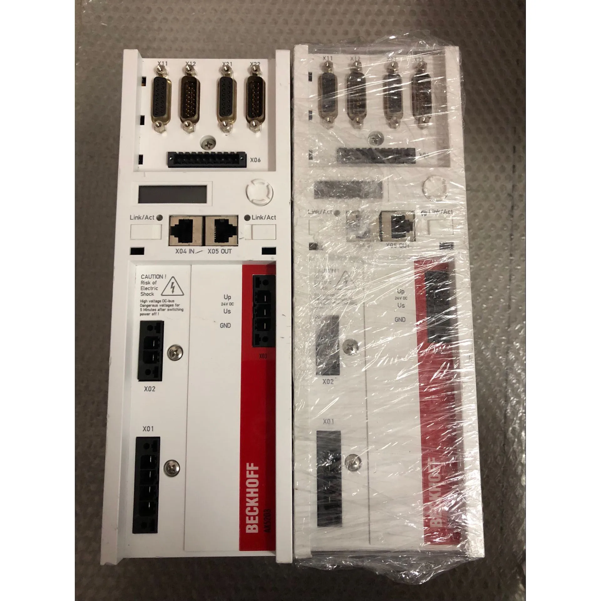 

BECKHOFF AX5203 Цифровой Компактный сервопривод с 3 месяца гарантии