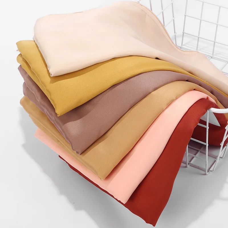 Malaysian high-end silk handkerchief bag towel Hot-selling headscarf Plain Color Head Shawl For Islamic Women Wrap 180*70cm |