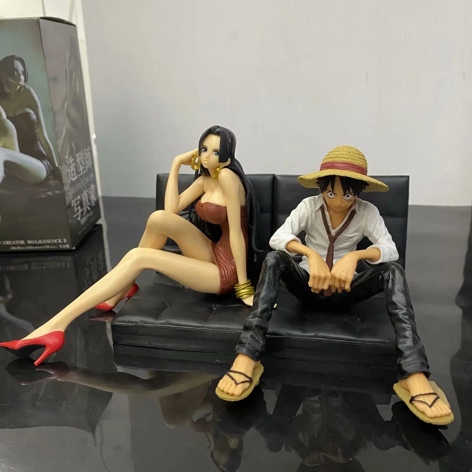 

Cartoon Anime One Piece Sit Sofa Luffy Sexy Empress Action Figure Car Model Ornaments Home Decor Accessories Children Toys Gift