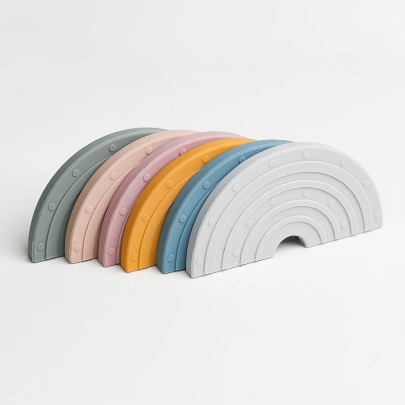 Рисунок 3 - Прорезыватель для зубов в радужной форме