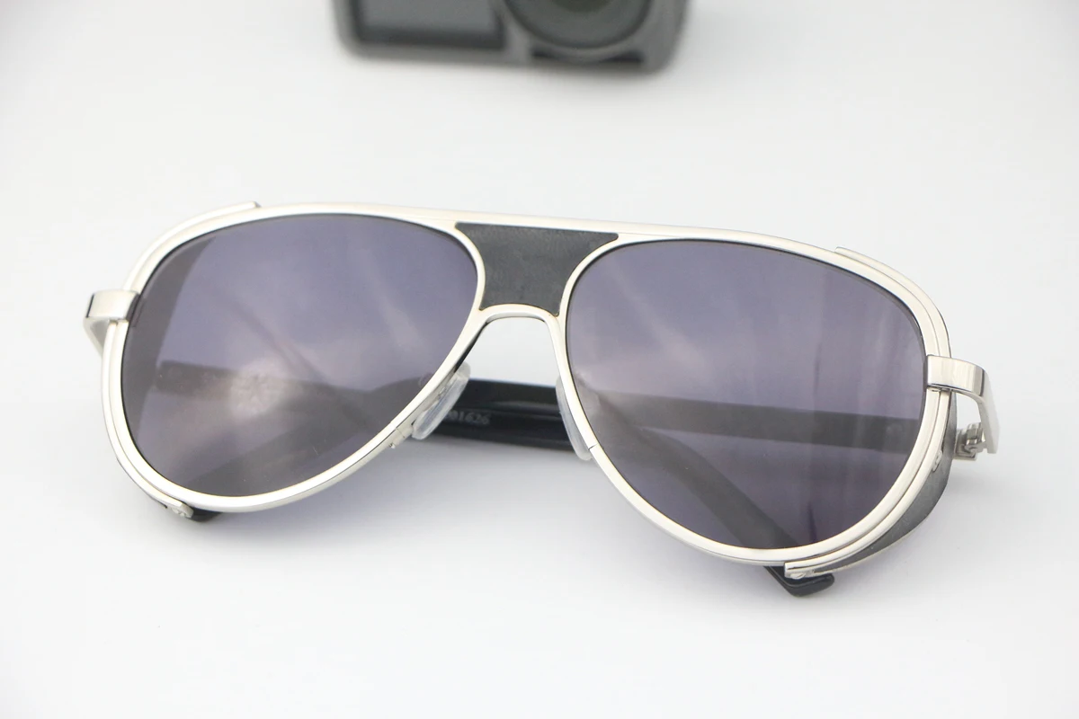 

high quality Men Women's Sunglasses Cat eye square Tortoiseshell color round Retro style glasses Anti-UV400