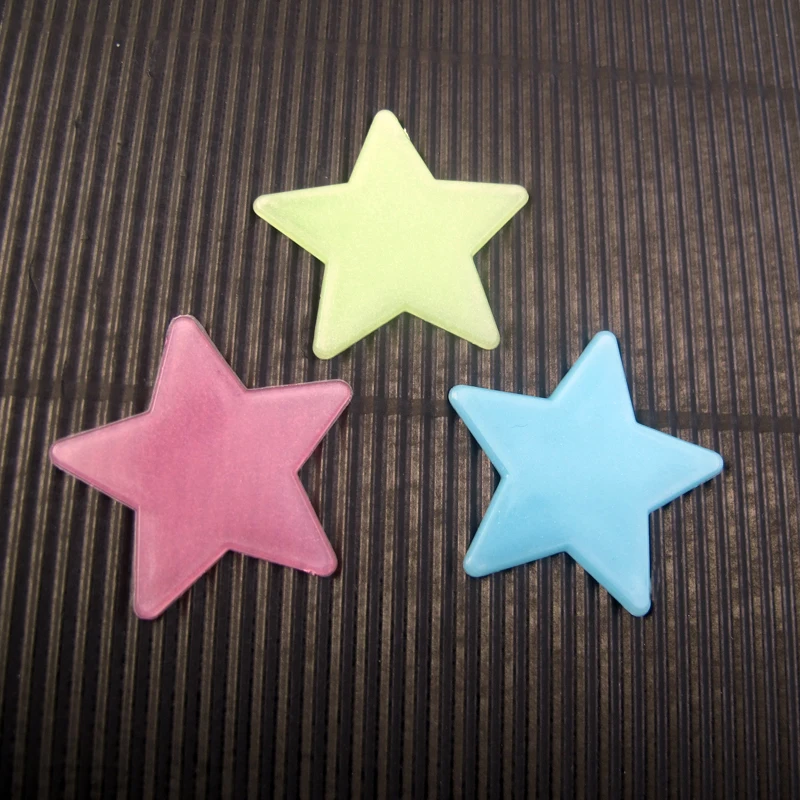 

50PCS/bag 4.2cm Colorful Luminous Home Glow In The Dark Stars Wall Sticker Decal for Kids Baby Rooms Fluorescent Stickers Bigger