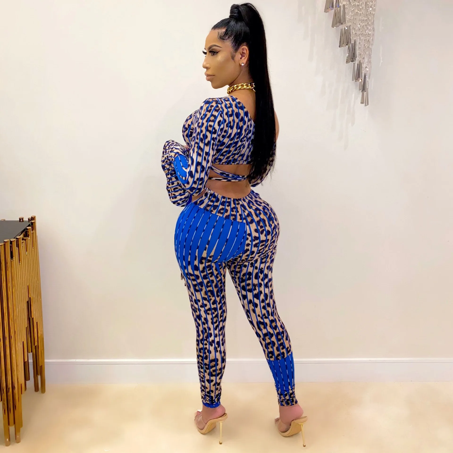 

Leopard Print Beveled Horn Flare Sleeve Bind Tops Skinny Trousers Women Sexy Suit 2020 Autumn New Style Fashion Streetwear
