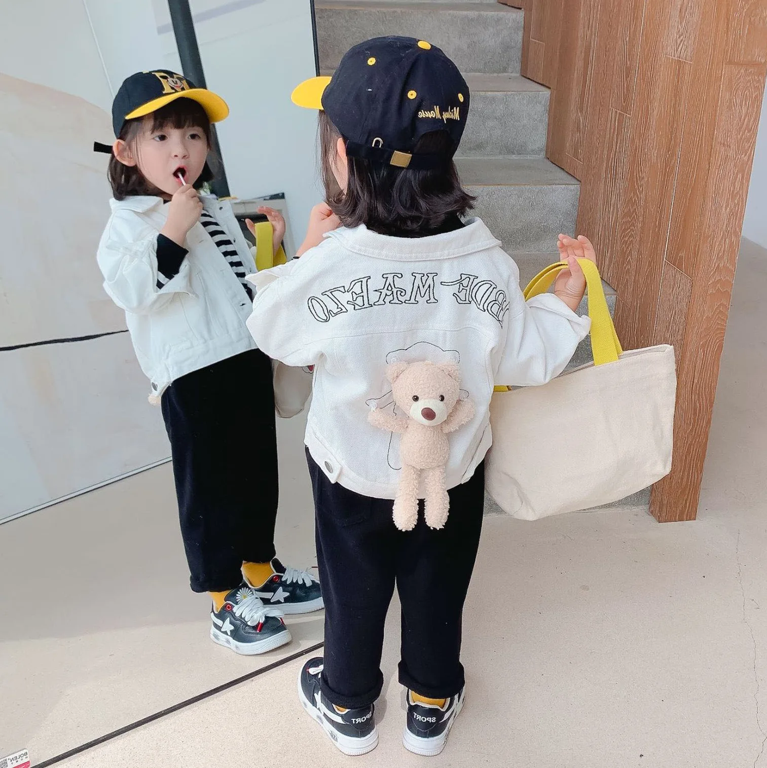 

Children Casual Jacket 2021 New Girls Clothing Child Jacket Bear Doll Outerwear Girl Denim Jean Coat