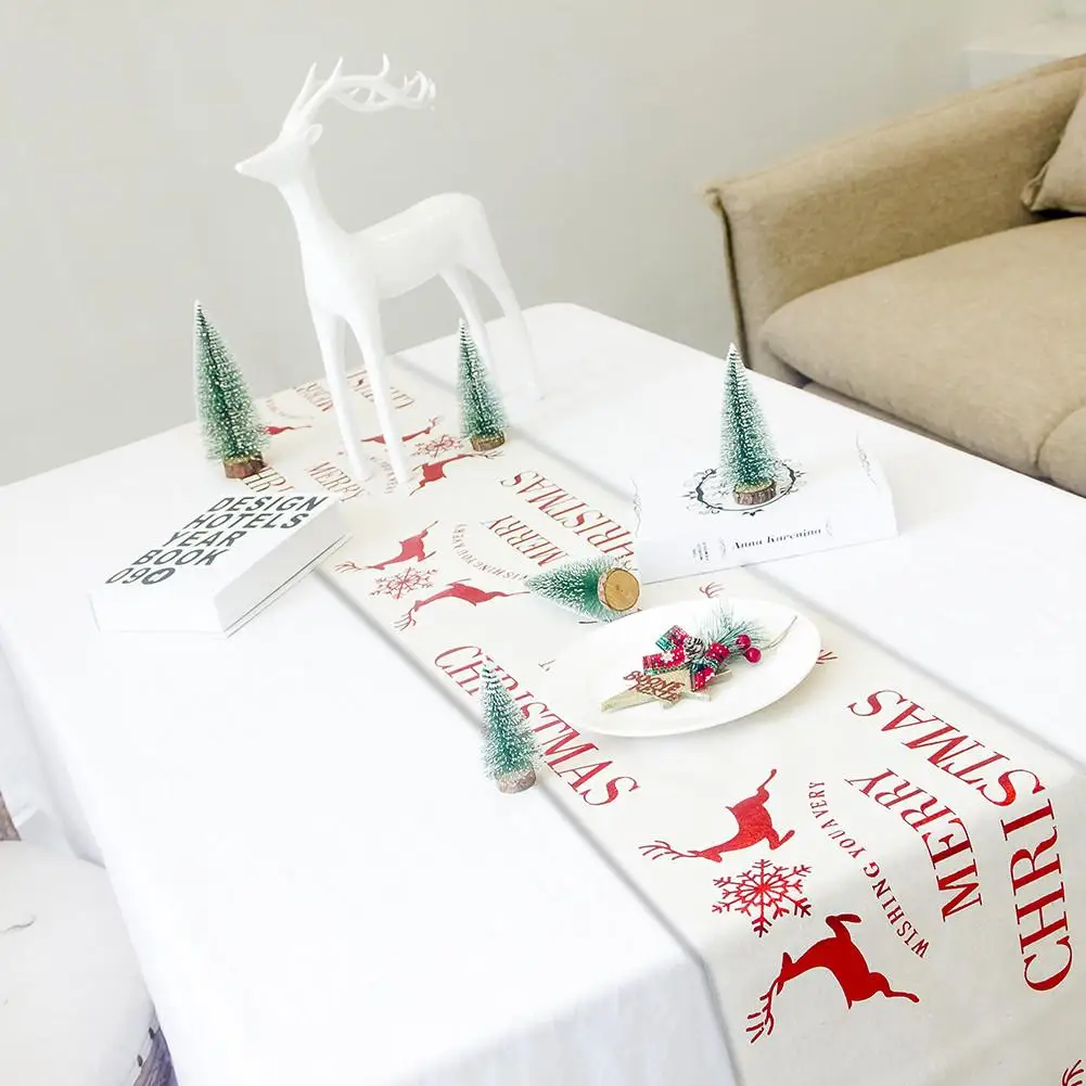 Скатерть для стола Рождественская скатерть с оленем снеговиком елкой | Дом и сад