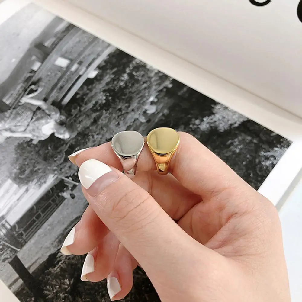 Модное глянцевое кольцо неправильной формы с геометрическим рисунком