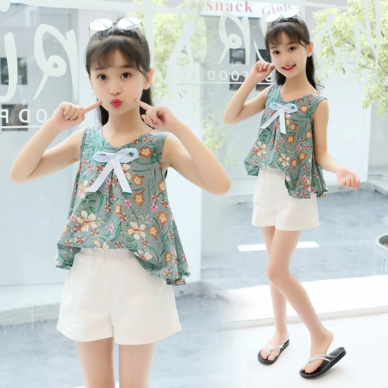 

Girls Summer Clothing Set Two Pieces Suit Vest Clothes Children's Bowtie Floral Vestcoat + White Hot Pants Shorts Twinset P123