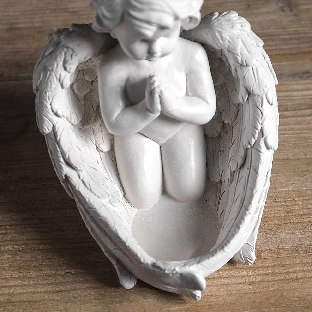 

Girl Angel Figurine Resin Statue Ornament Artistic Sculpture Home Decor Craft Figurines Gift Home Office Desk Decoration