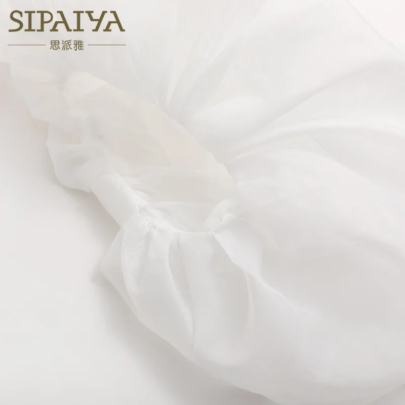 

2021 Summer New French Niche Design 5-sleeve Shirt Perspective Sexy Bubble Sleeve Middle Sleeve Top