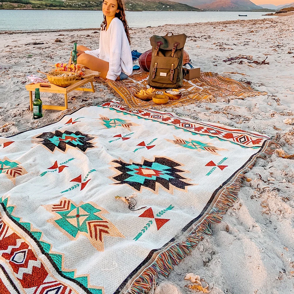 

Bohemian Geometric Throw Blanket Sofa Hanging Tapestry Knitted Bed Couch Throws Chair Towel Plane Travel 2020 Home Decor Blanket