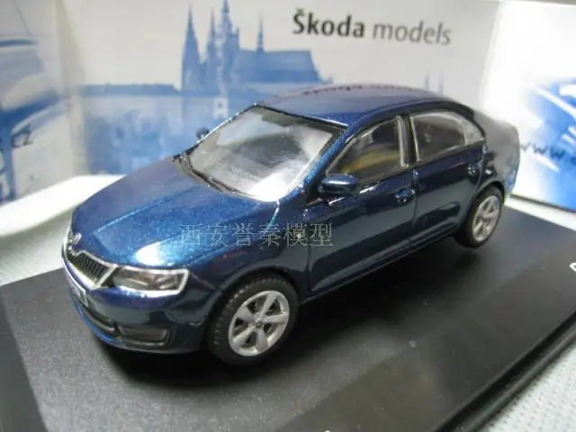 ABREX 1/43 масштаб SKODA RAPLD литой металлический автомобиль модель игрушки для коллекции, подарок, дети