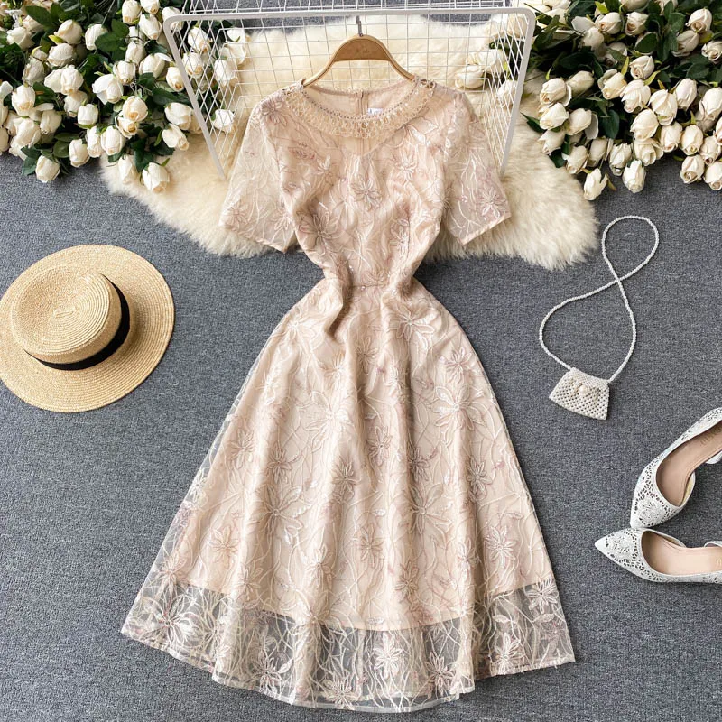 

Banulin Emberiodery Mesh Midi Dress Women O-Neck Short Sleeve Summer High Quality Elegant Party Dress Vestidos Jurken N66810