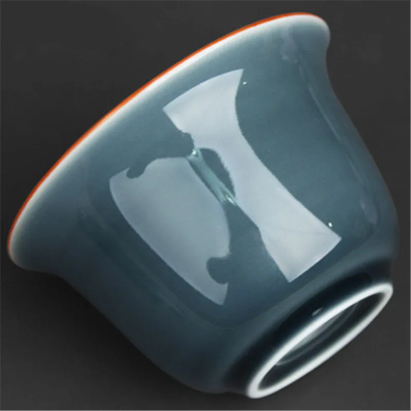 

Jingdezhen Ji Cyan Glazed Sancai Covered Bowl Colorful Candy Series Kung Fu Tea Ceremony Handmade Ceramic Hand-made Tea Bowl