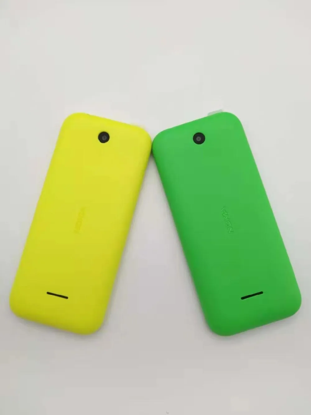 225 разблокированный Nokia 225 одноядерный 2,8 дюйма 2MP камера 2G GSM FM Bluetooth Mp3 плеер мобильный телефон Восстановленный